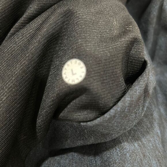 Lululemon Pace Breaker lined  Short 9” - Picture 3 of 4